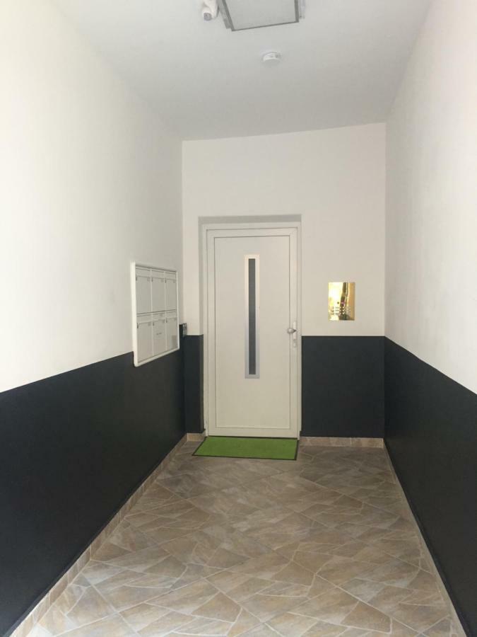 84Qm. Feel Like Home Furth Bagian luar foto